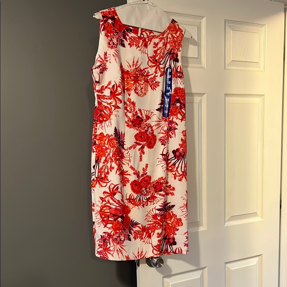 Floral Red and White Sleeveless Dress